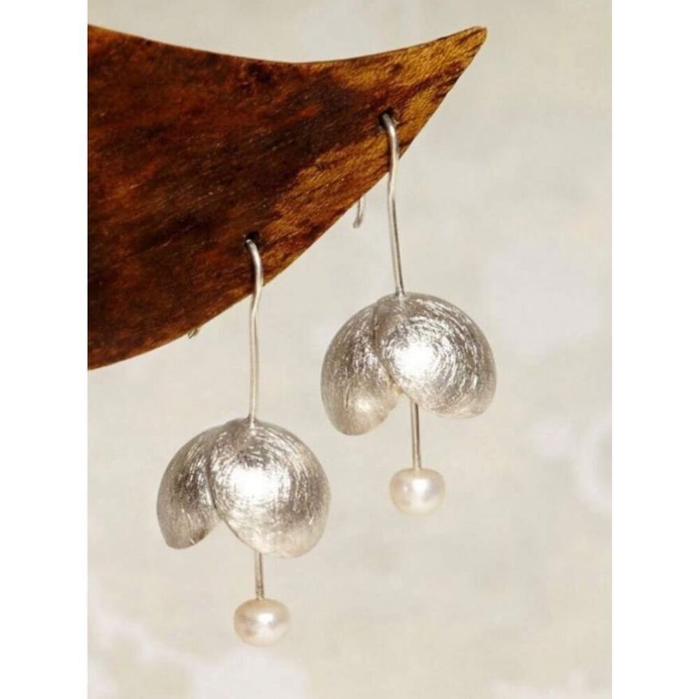 Silver Petal Drop Earrings with Pearl Accent - Women Jewelry R 522